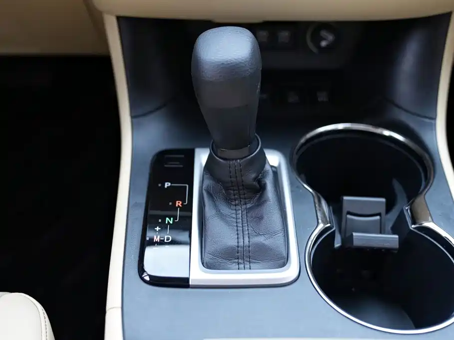 Toyota Highlander — миниатюра 12