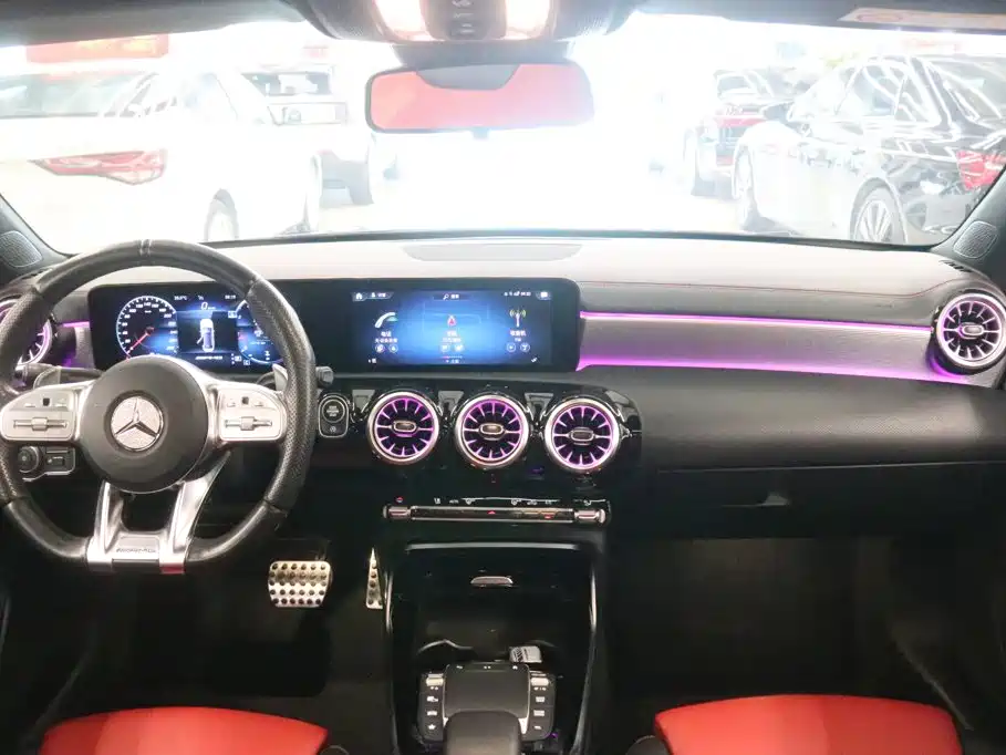 Mercedes-Benz A-Class AMG — миниатюра 4