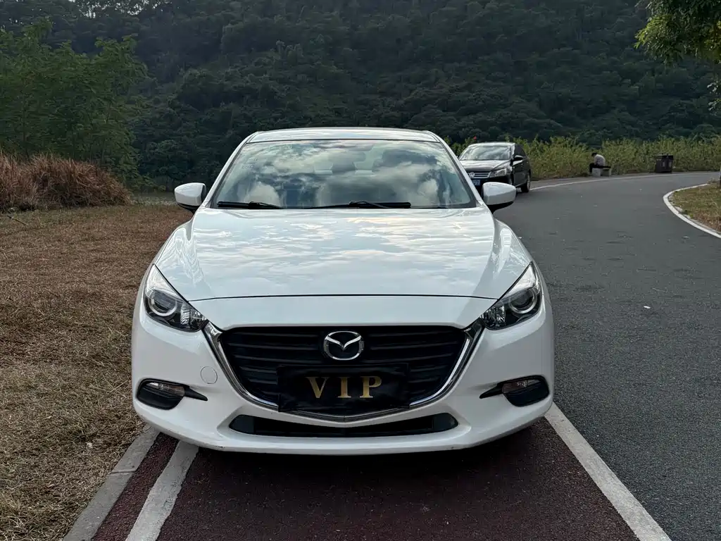 MAZDA 3 ANGKESAILA