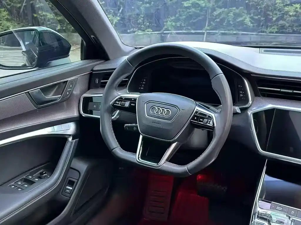 Audi A6L — миниатюра 7