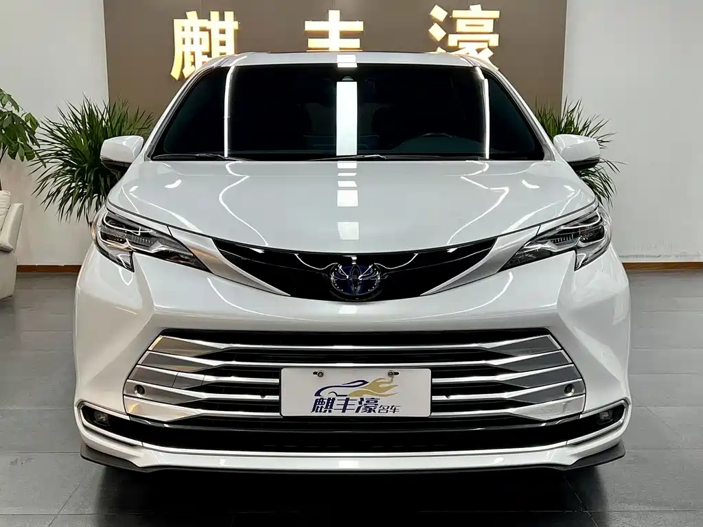 Toyota Sienna 2021 2.5L