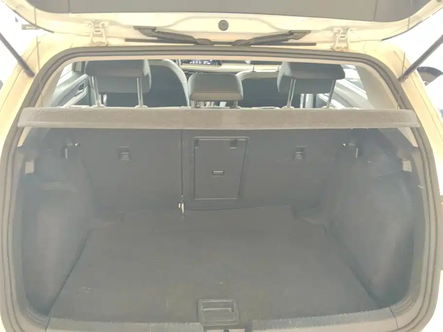 Volkswagen Golf — миниатюра 4
