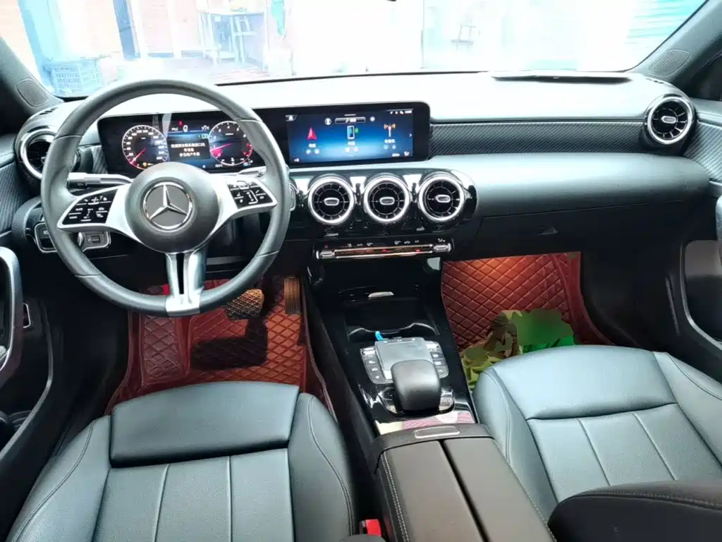 Mercedes-Benz A-Class — миниатюра 10