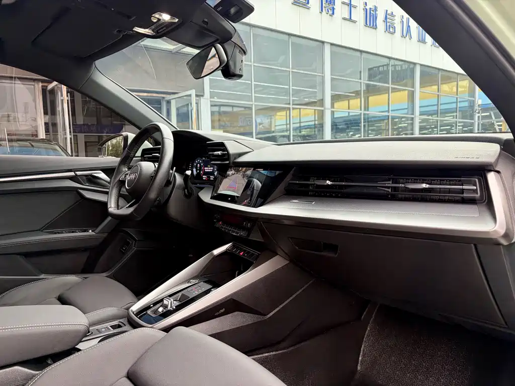 Audi A3 — миниатюра 4