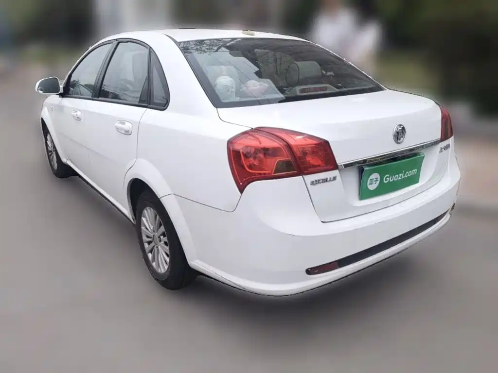 Buick Excelle 2015 1.5L AT
