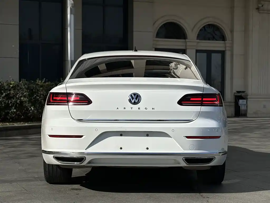 Volkswagen CC — миниатюра 11