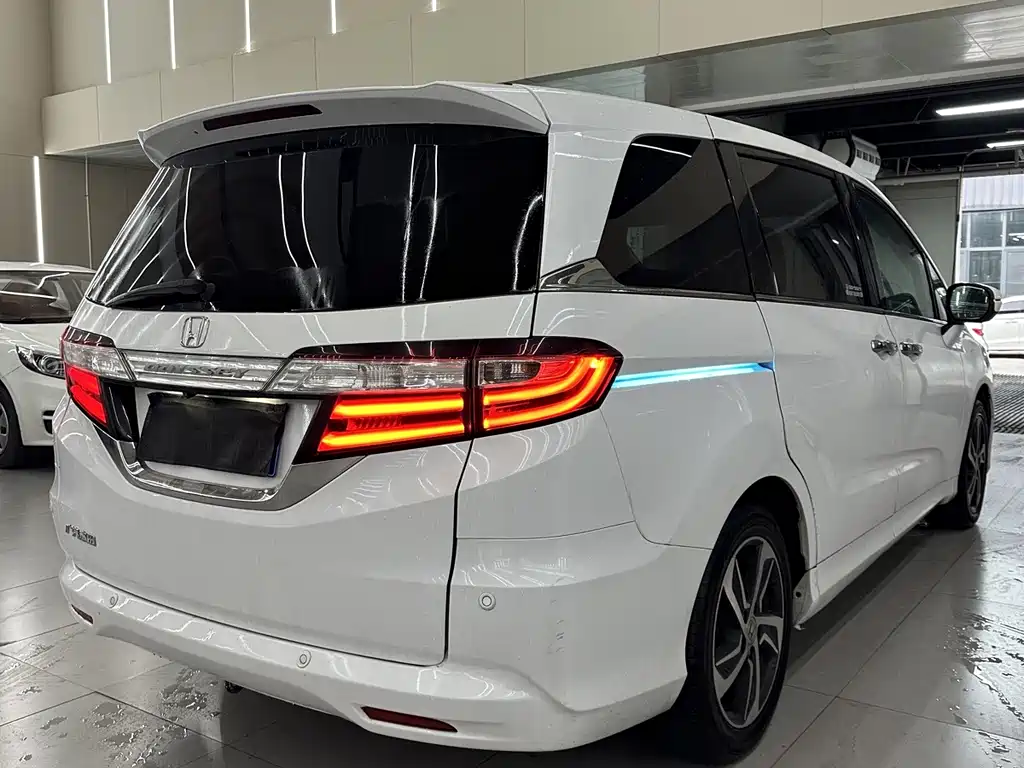 Honda Odyssey — миниатюра 9