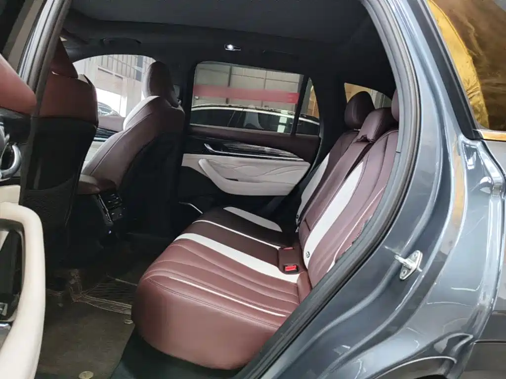 Geely Xingyue L — миниатюра 17