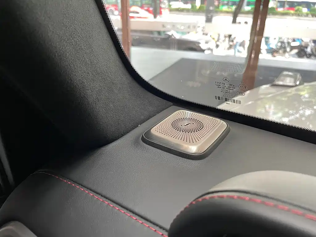 Mercedes-Benz G-Class — миниатюра 27