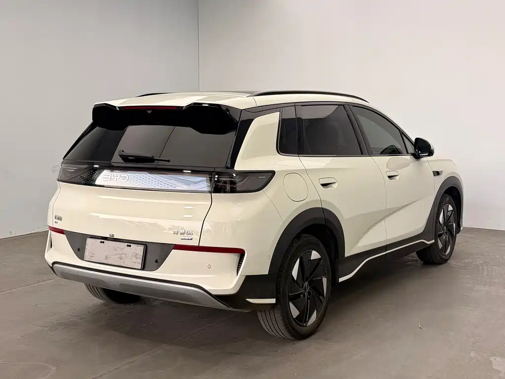 BYD Sealion 05 EV — миниатюра 4