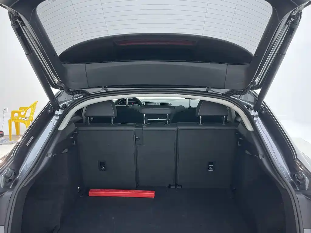 Audi Q3 Sportback — миниатюра 28