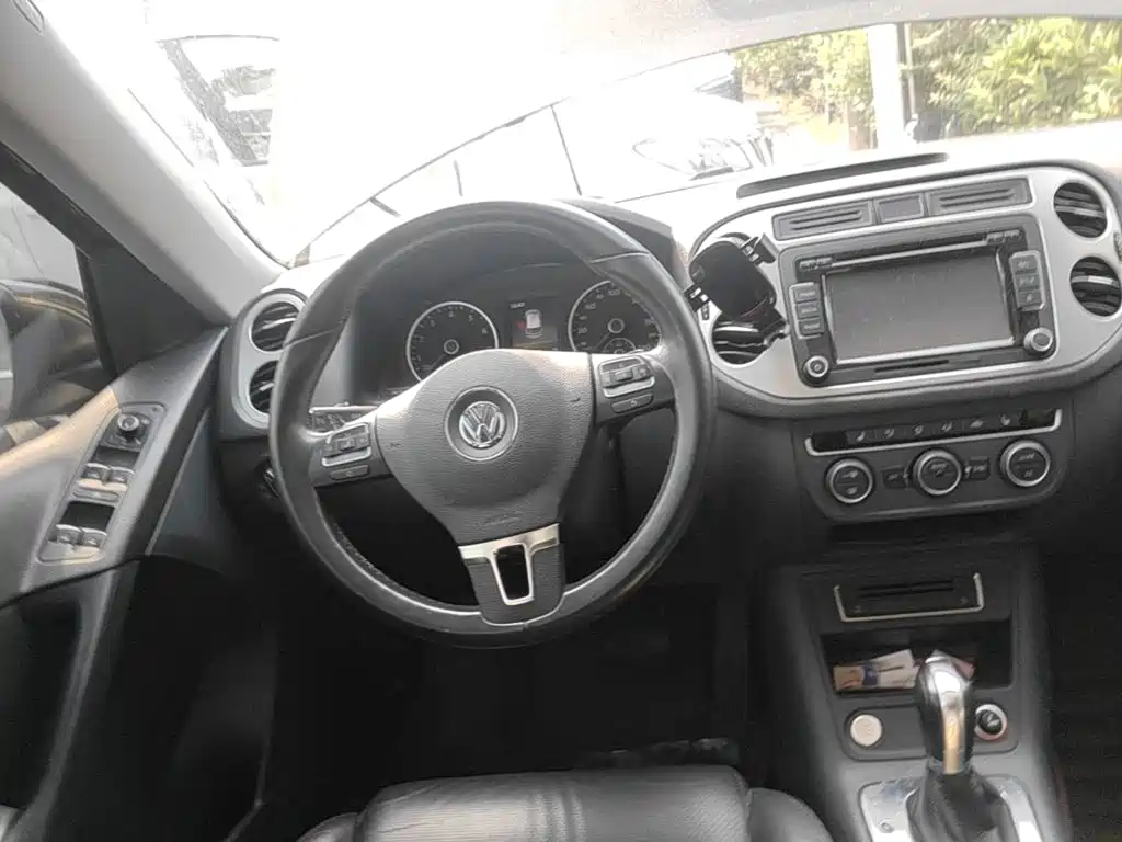 Volkswagen Tiguan — миниатюра 15