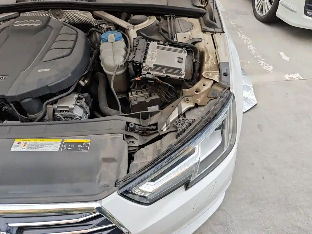 Audi A4L — миниатюра 20