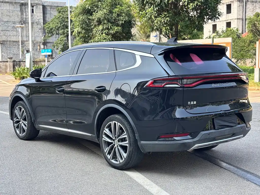 BYD Tang — миниатюра 5