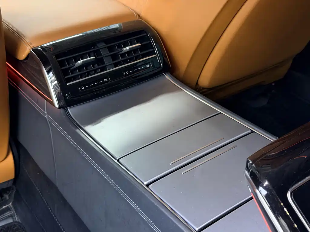 Audi A8 — миниатюра 23
