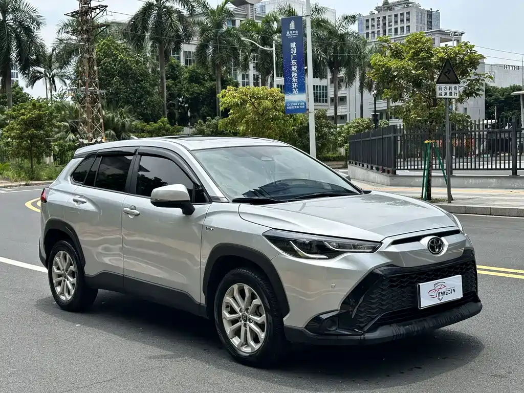 Toyota Frontlander — миниатюра 3