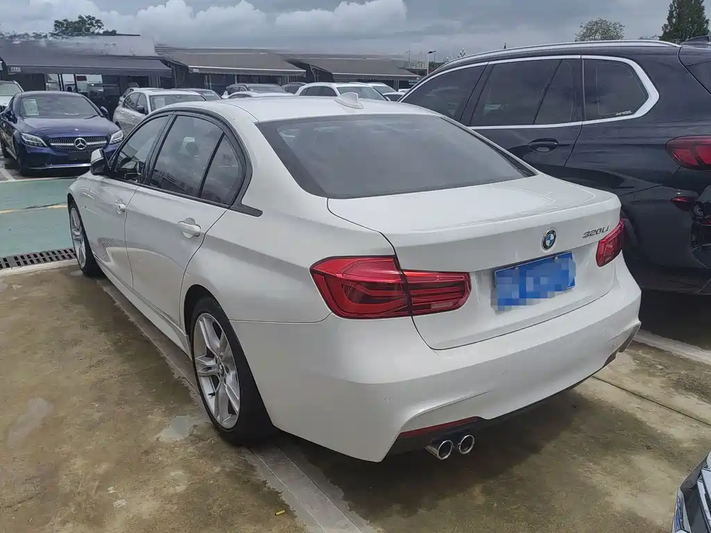 BMW 3 Series — миниатюра 11