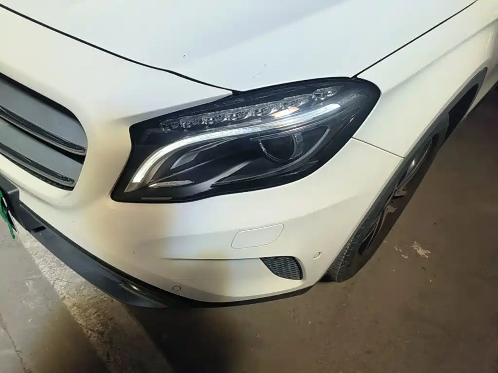 Mercedes-Benz GLA — миниатюра 24