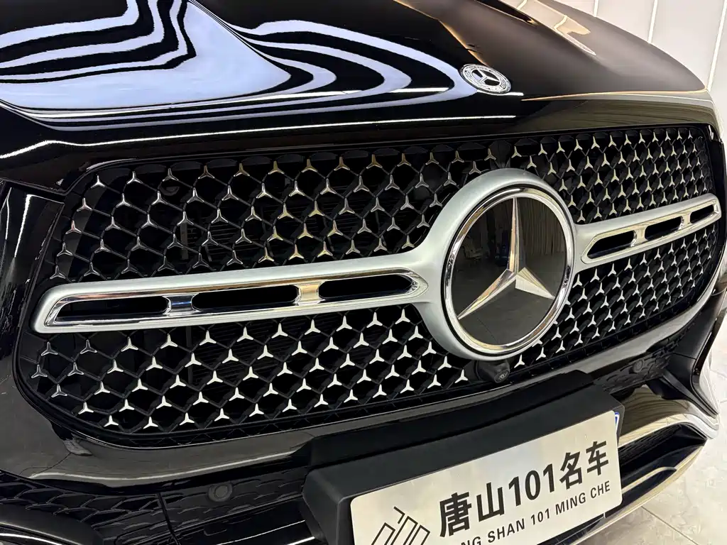 Mercedes-Benz GLE (Import) — миниатюра 6