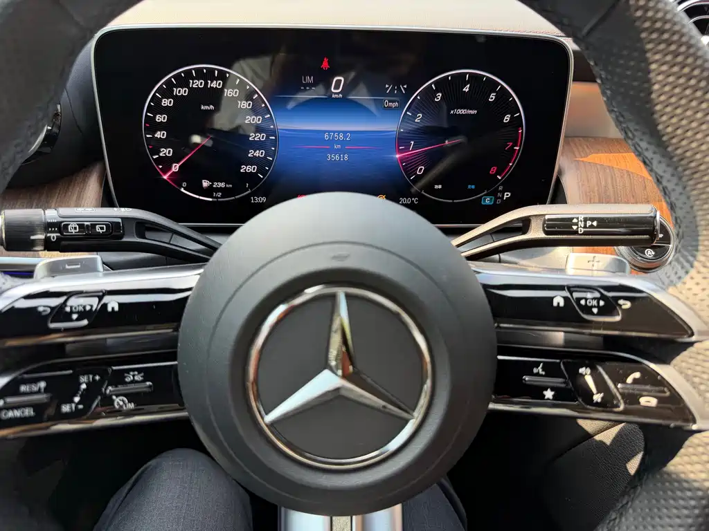 Mercedes-Benz GLC — миниатюра 14