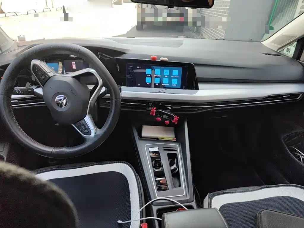 Volkswagen Golf — миниатюра 10