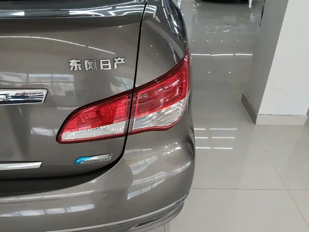 Nissan Sylphy — миниатюра 8