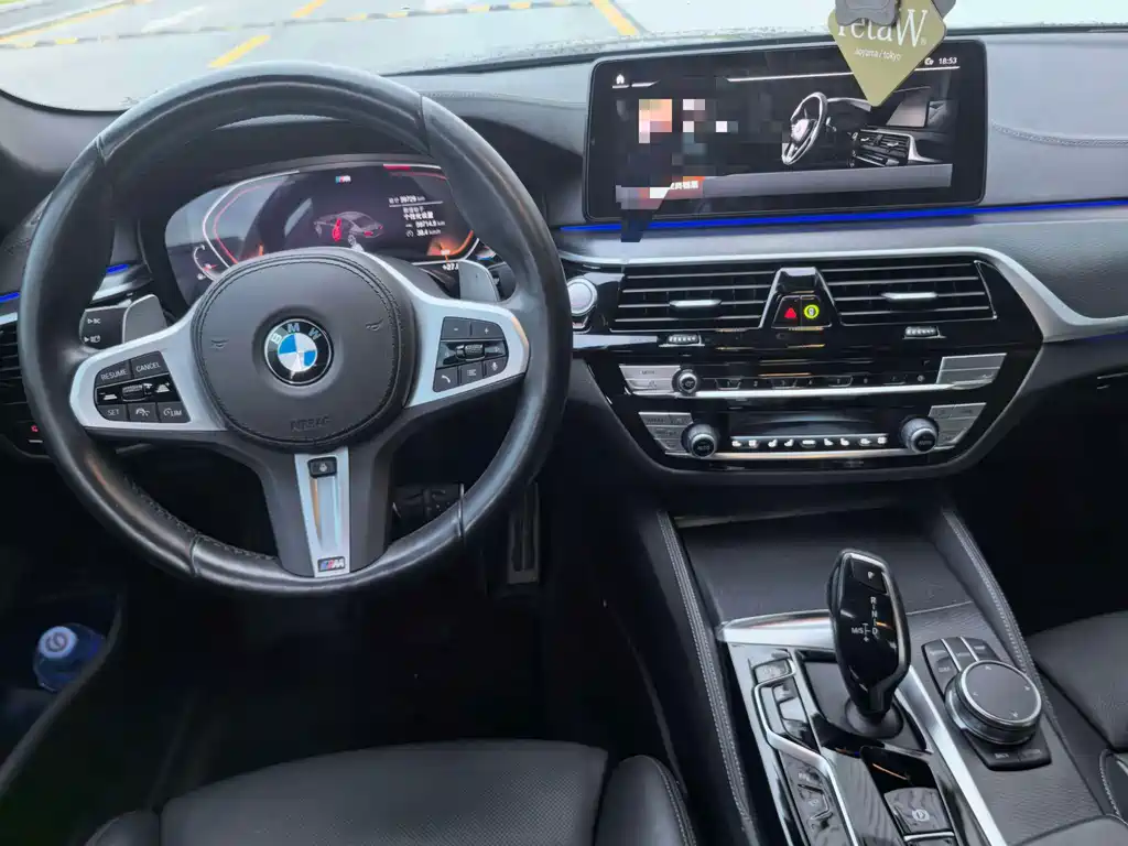 BMW 5 Series (Import) — миниатюра 9