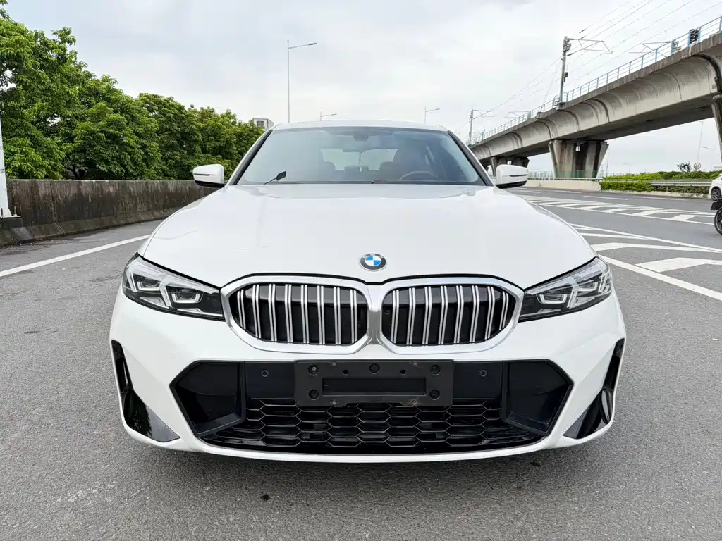 BMW 3 Series — миниатюра 2