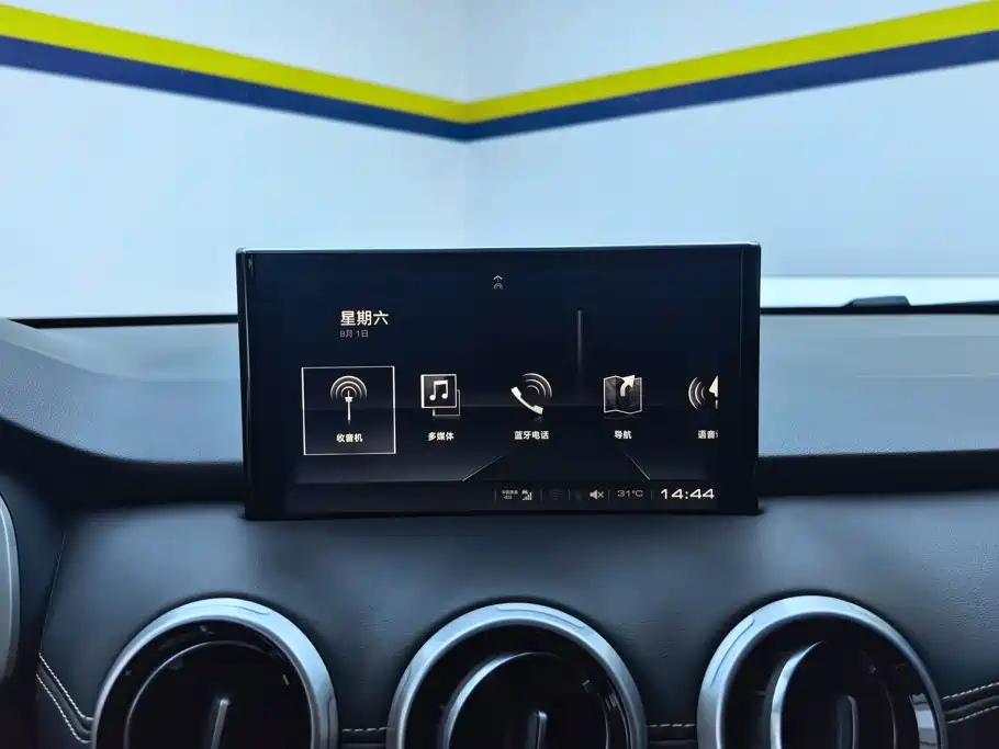 Wey Wey VV6 — миниатюра 13