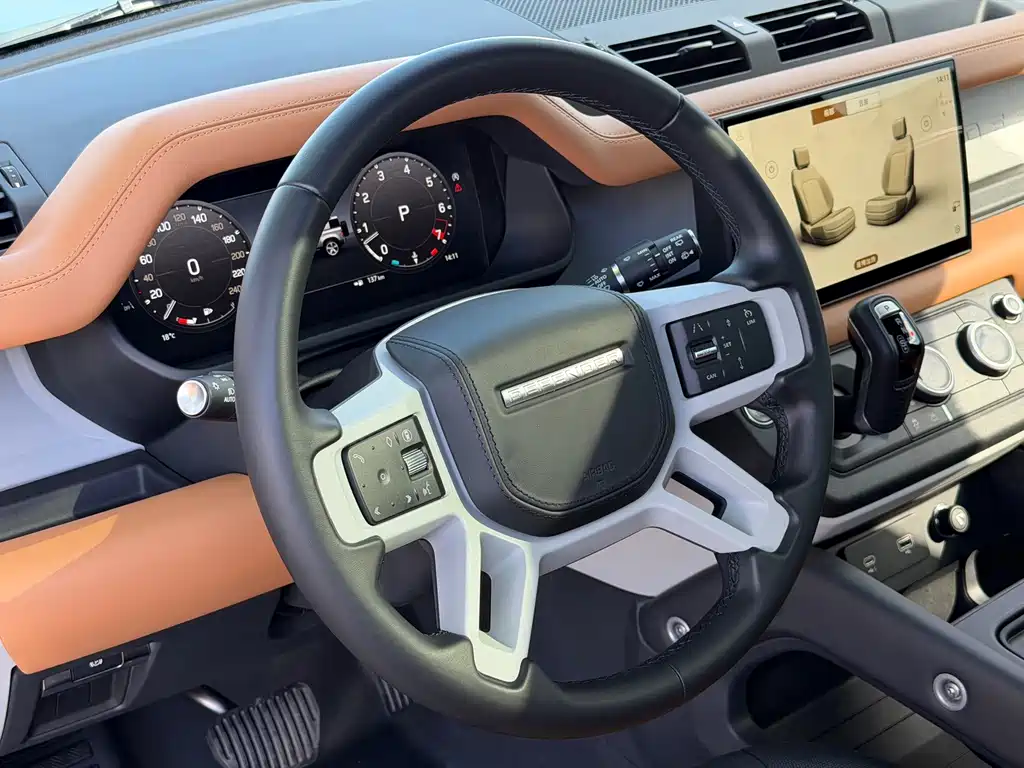 Land Rover Defender — миниатюра 16