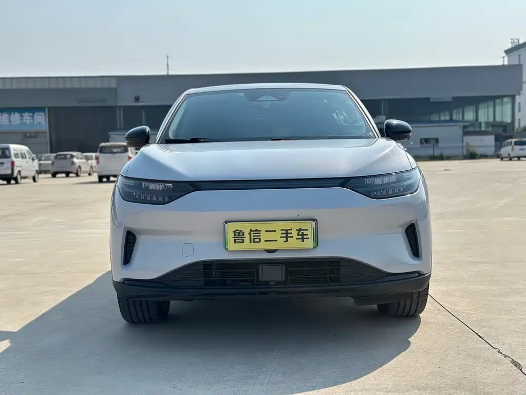 Leapmotor Leapmotor C11 — миниатюра 2
