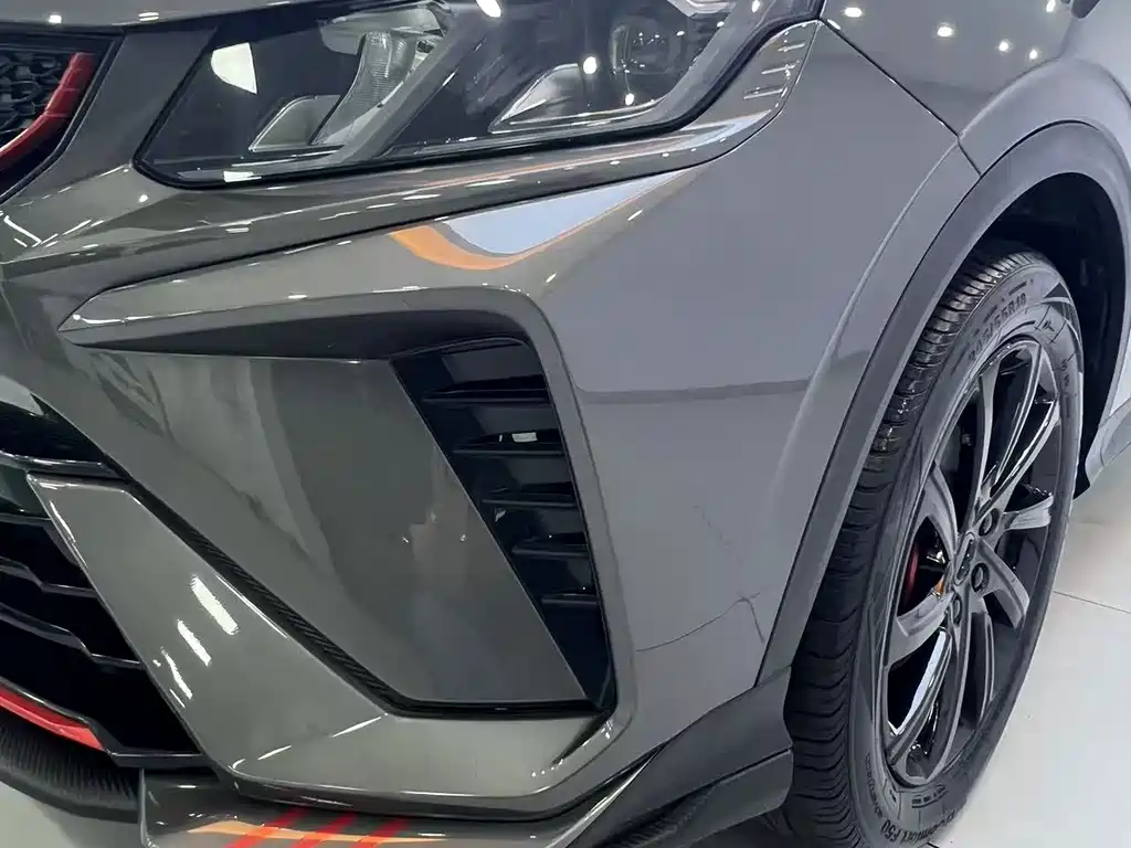 Geely Binyue — миниатюра 9