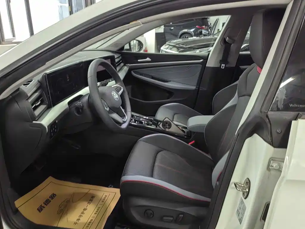 Volkswagen Lamando — миниатюра 8