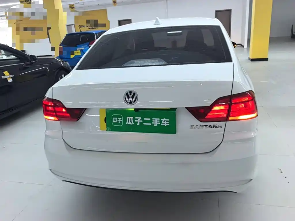 Volkswagen Santana — миниатюра 6