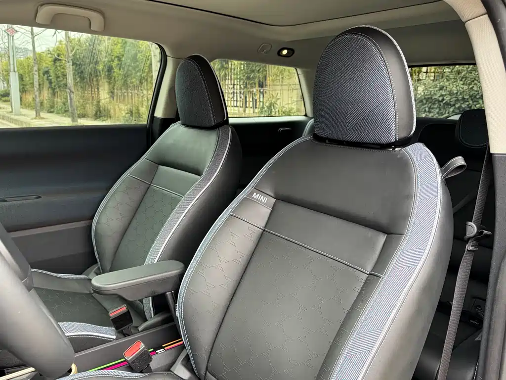 MINI ELECTRIC  COOPER