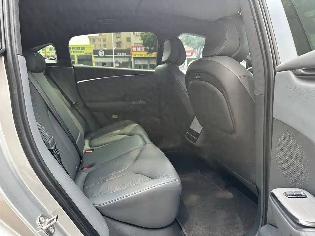 XPeng G7 — миниатюра 19