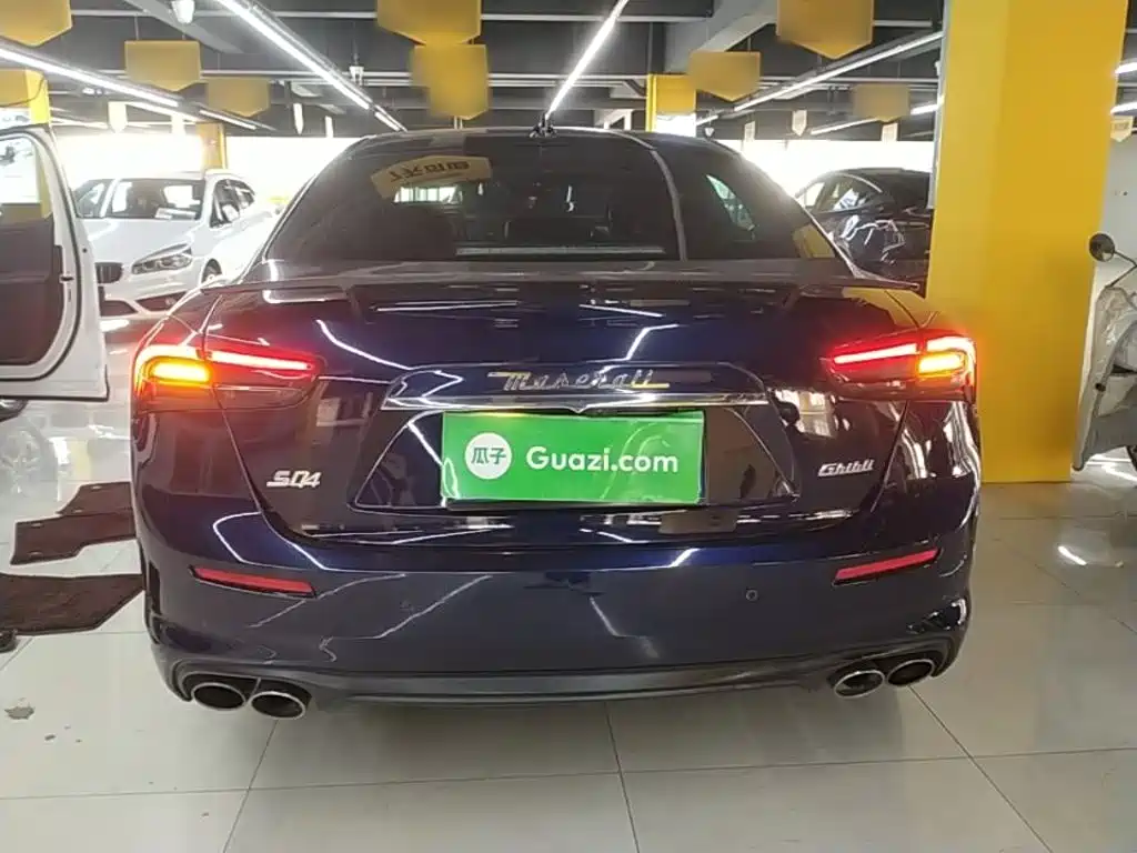 Maserati Ghibli — миниатюра 6