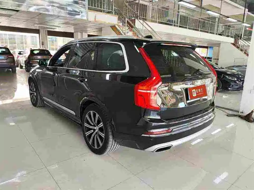 Volvo XC90 — миниатюра 4