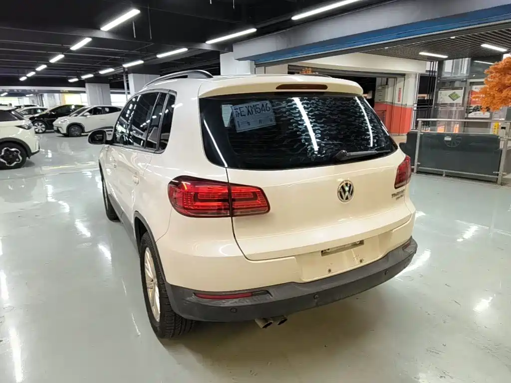 Volkswagen Tiguan — миниатюра 5