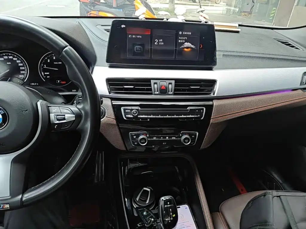 BMW X2 — миниатюра 10
