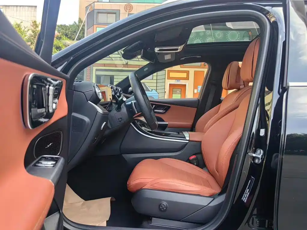 Mercedes-Benz GLC — миниатюра 5