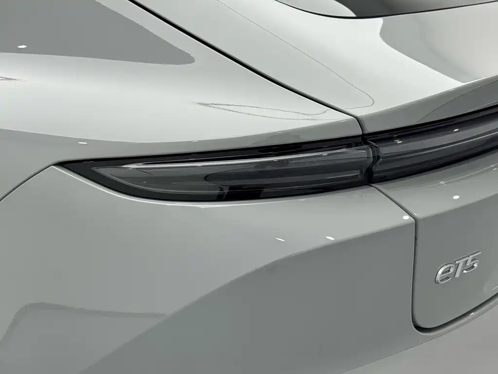NIO ET5 — миниатюра 10