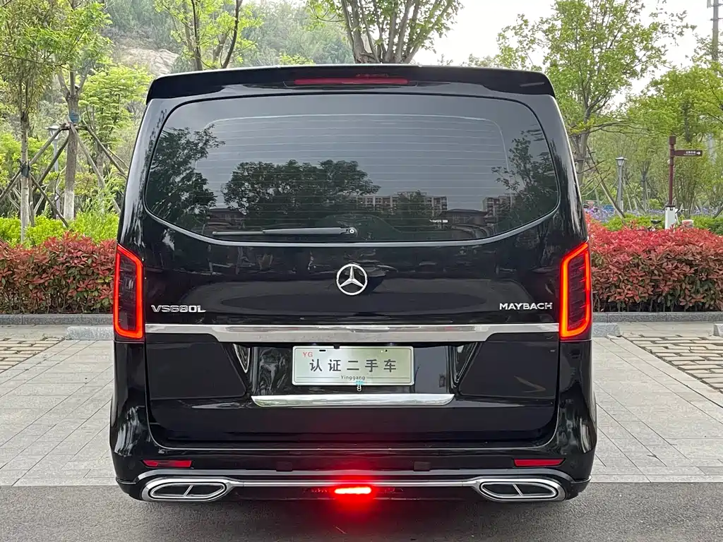 Mercedes-Benz Vito 2020 2.0T 7 мест