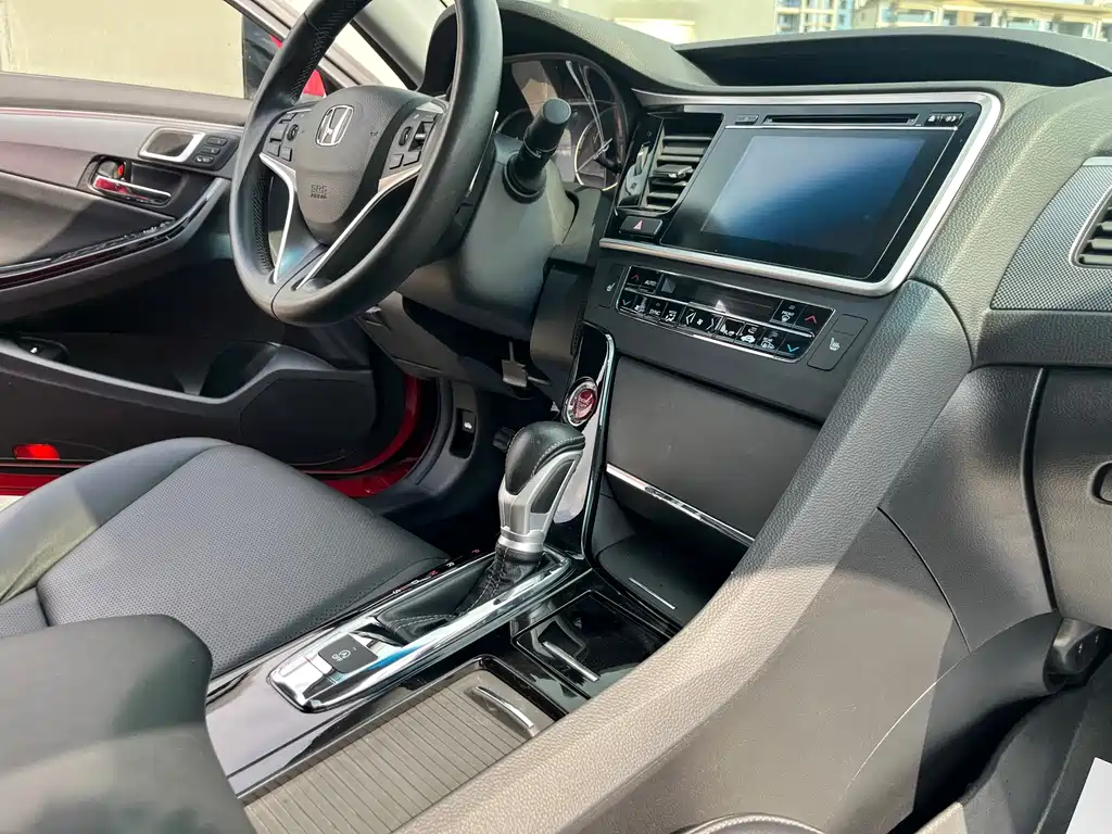 Honda Spirior — миниатюра 9