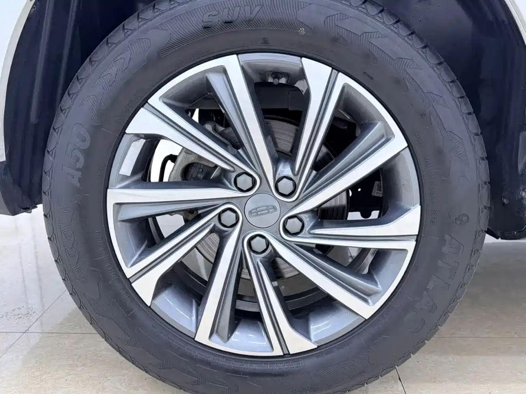 Geely Vision X6 — миниатюра 24