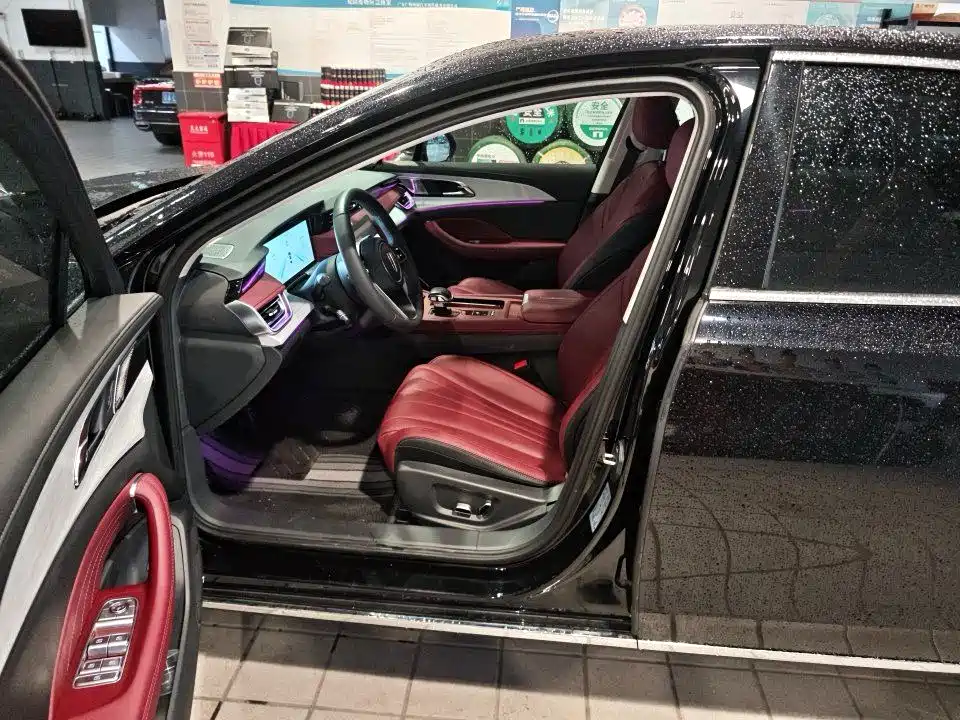Hongqi Hongqi H5 — миниатюра 2