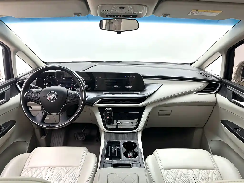 Buick GL8 — миниатюра 9