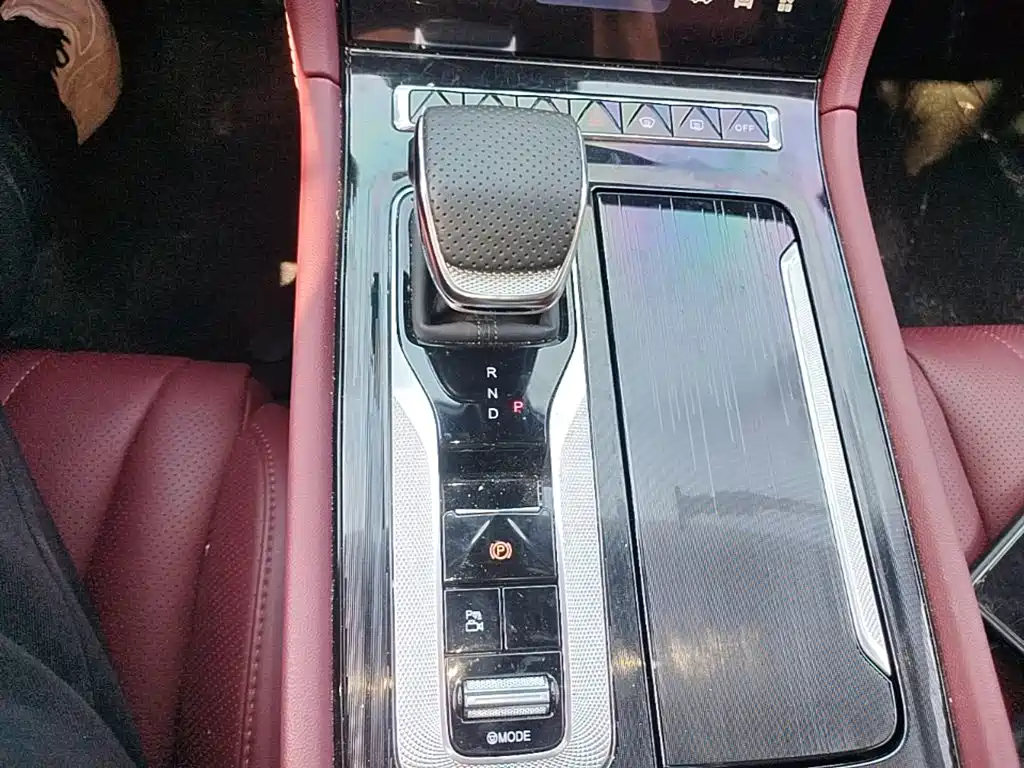 Hongqi Hongqi H5 PHEV — миниатюра 14