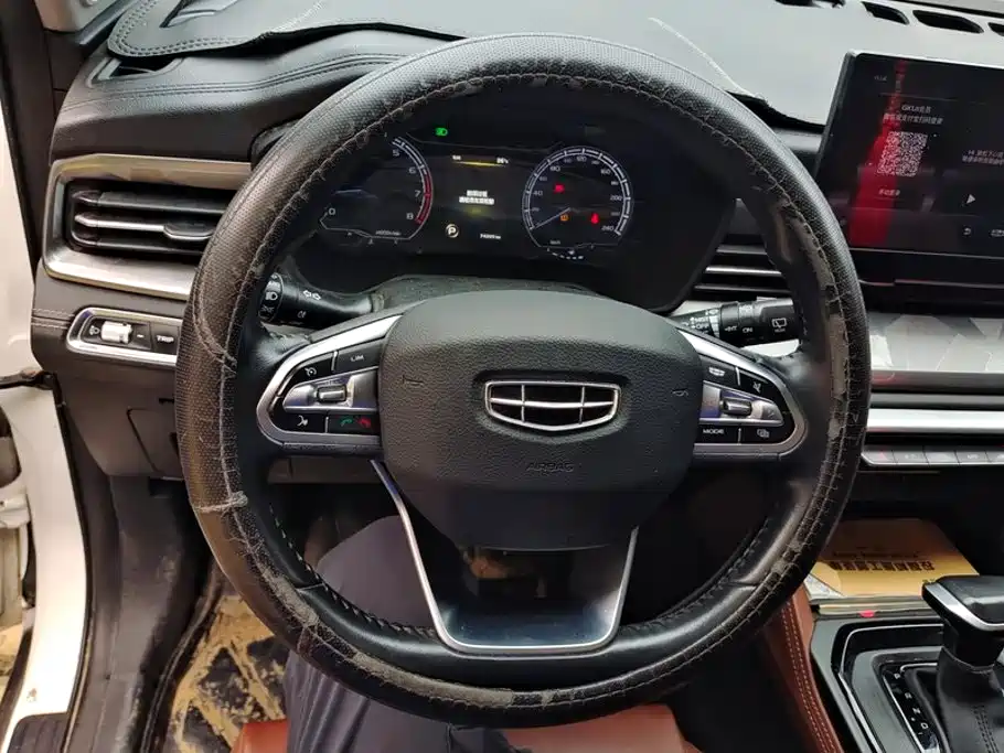Geely Vision X6 — миниатюра 15