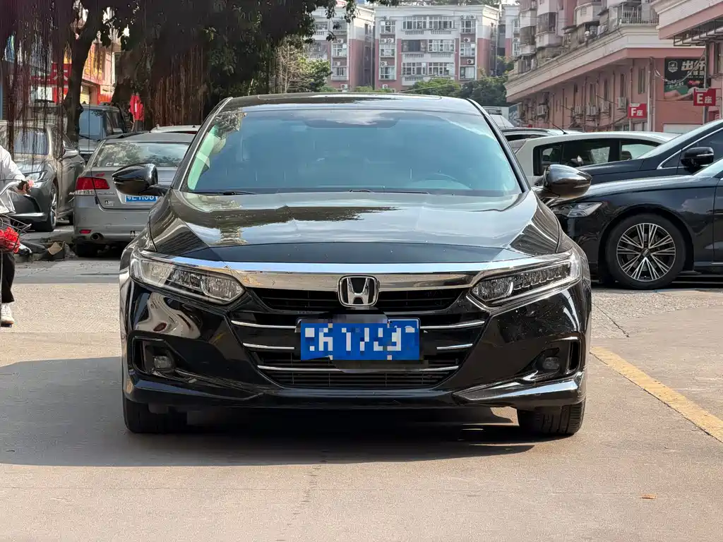 Honda Accord — миниатюра 2
